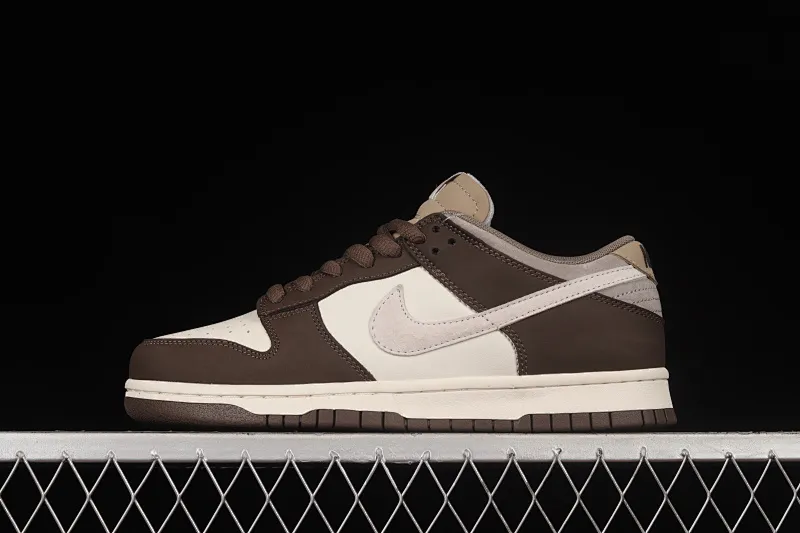 All Categories Nk SB Dunk Series Nk SB Dunk Low Low-top sneakers F version Otomo Katsuhiro x NK SB Dunk Low "Steamboy OST" Otomo Katsuhiro co-branded SB low-top sports and leisure sneakers LF0039-001